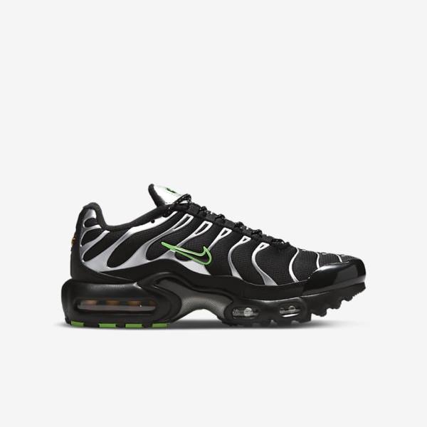 Nike Air Max Plus Older Sneakers Kinderen Zwart Groen Metal Zilver Zwart | NK345CLI