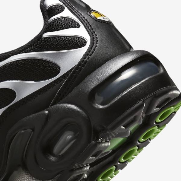 Nike Air Max Plus Older Sneakers Kinderen Zwart Groen Metal Zilver Zwart | NK345CLI