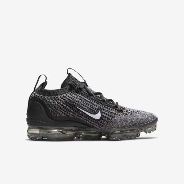 Nike Air VaporMax 2021 FK Older Sneakers Kinderen Zwart Wit Donkergrijs Zwart | NK148NCS