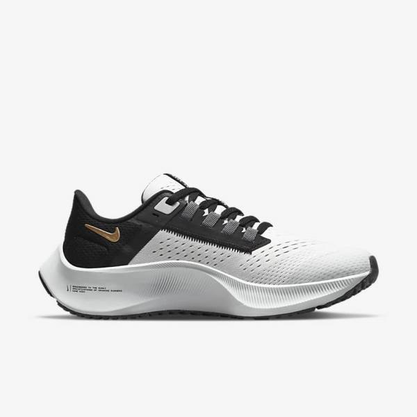 Nike Air Zoom Pegasus 38 Older Weg Hardloopschoenen Kinderen Lichtgrijs Metal Goud | NK403ECY