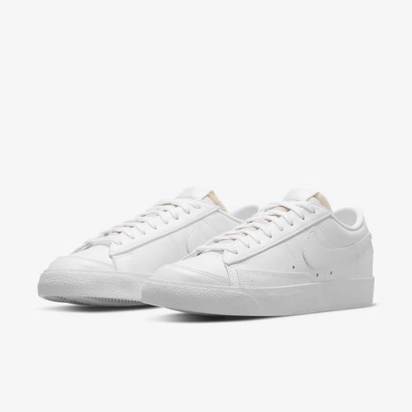 Nike Blazer Low 77 Sneakers Dames Wit | NK792LNS