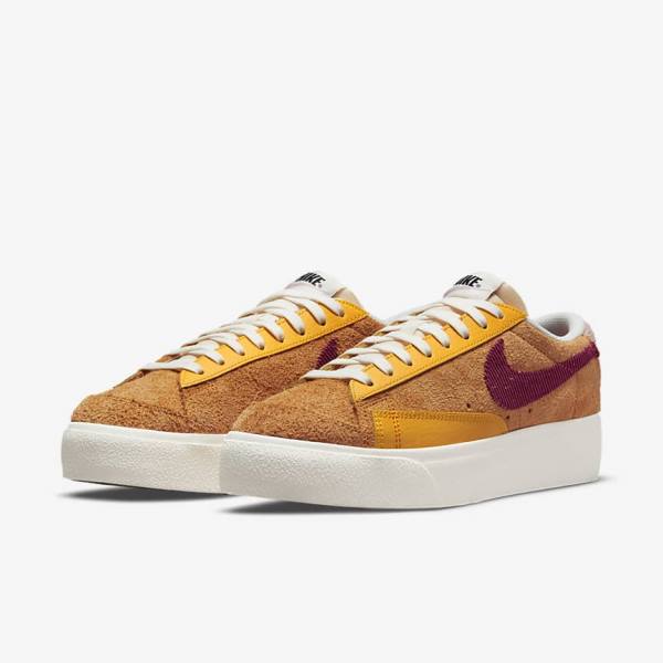 Nike Blazer Low Platform Sneakers Dames Goud Roze Bordeaux | NK348RDV