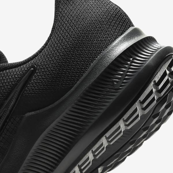 Nike Downshifter 11 Weg Hardloopschoenen Heren Zwart Lichtgrijs Donkergrijs | NK697XLO