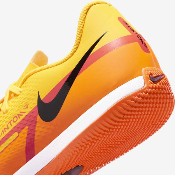 Nike Jr. Phantom GT2 Academy IC Older Indoor Court Voetbalschoenen Kinderen Oranje Lichtrood Zwart | NK236YKI