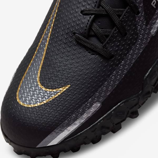 Nike Jr. Phantom GT2 Academy TF Older Turf Voetbalschoenen Kinderen Zwart Metal Goud Donkergrijs Metal Donkergrijs | NK809CJH