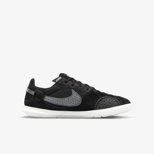 Nike Jr. Streetgato Older Voetbalschoenen Kinderen Zwart Wit | NK015PTV