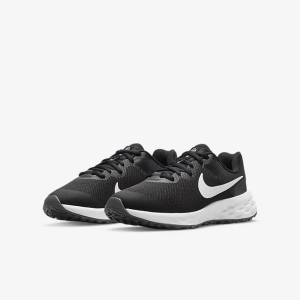 Nike Revolution 6 Older Weg Hardloopschoenen Kinderen Zwart Donkergrijs Wit | NK253WOS