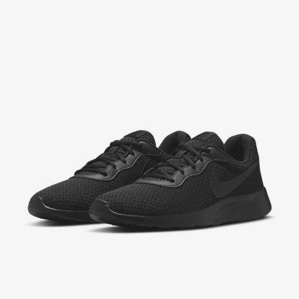 Nike Tanjun Sneakers Heren Zwart | NK423IWA